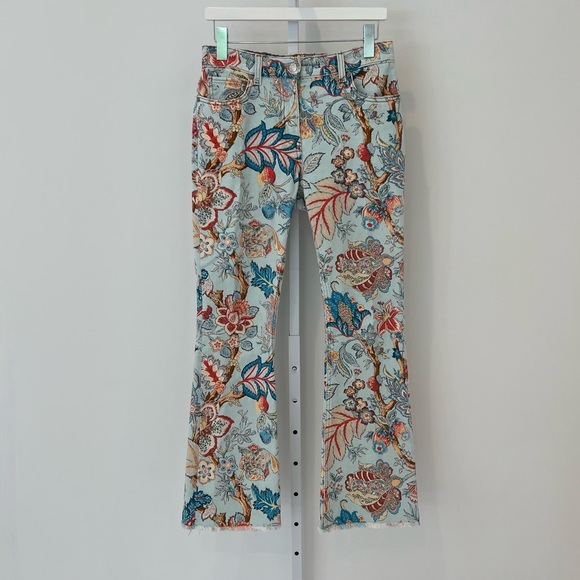 ETRO BLUE FLORAL FLARE LEG RAW HEM JEANS SIZE 27 NWOTS!